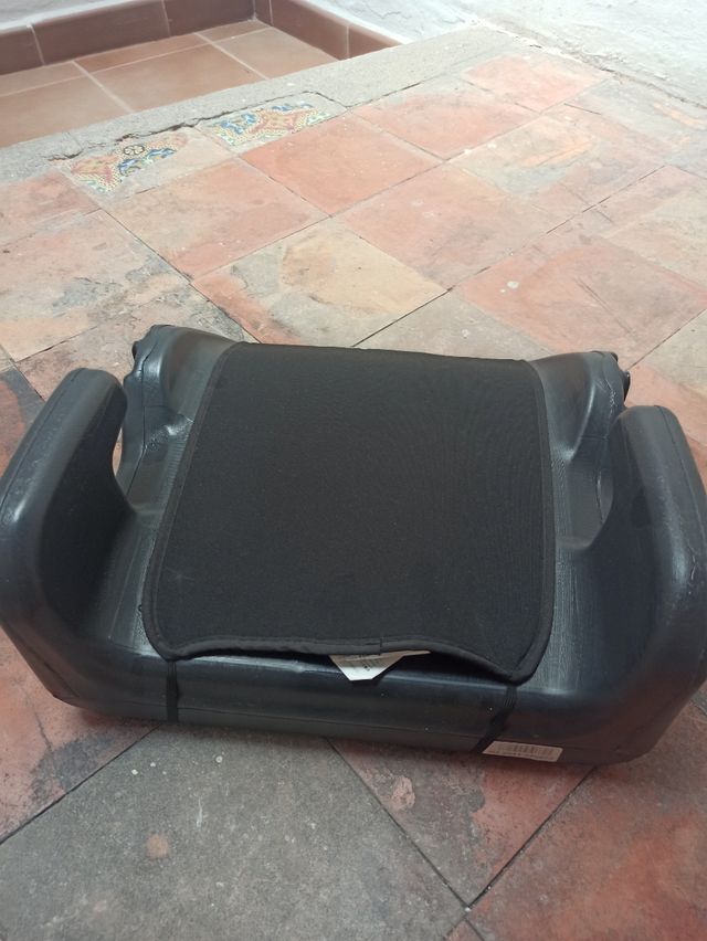 Elevador infantil para coche