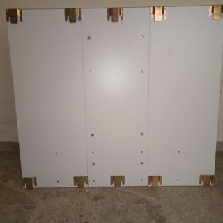 Mueble de pared blanco para tv