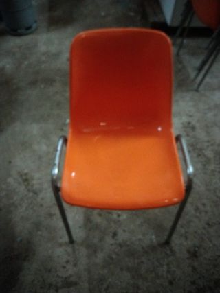 Silla de oficina antigua.