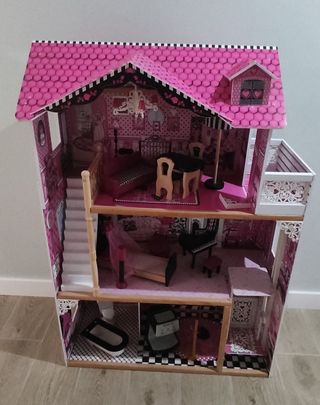 Casa de muñecas grande