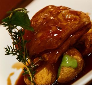 Se ofrece catering para eventos