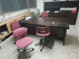 Despachos de oficina y estanterías