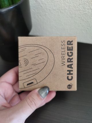 Carregador sem fios novo