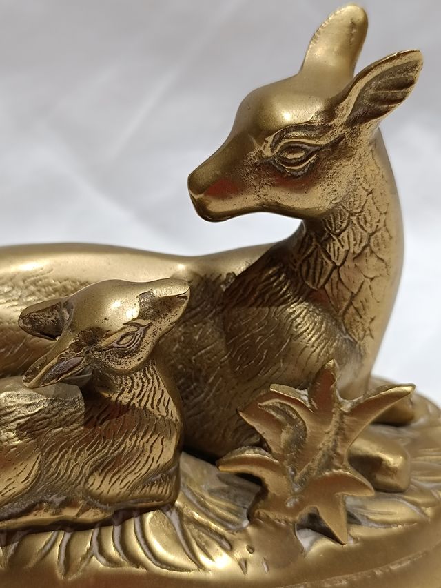 FIGURA FULVA IN BRONZO/METALLO