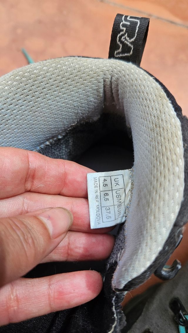 Botas semirigidas chica montaña