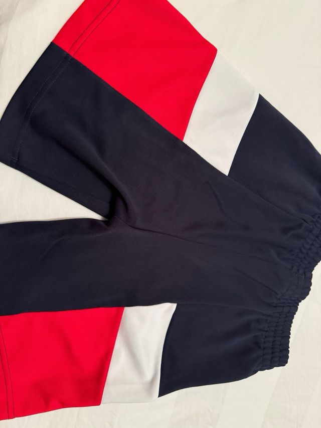 bermuda niño Adidas talla 9-10 años