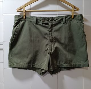 Bermudas  militares Frances 