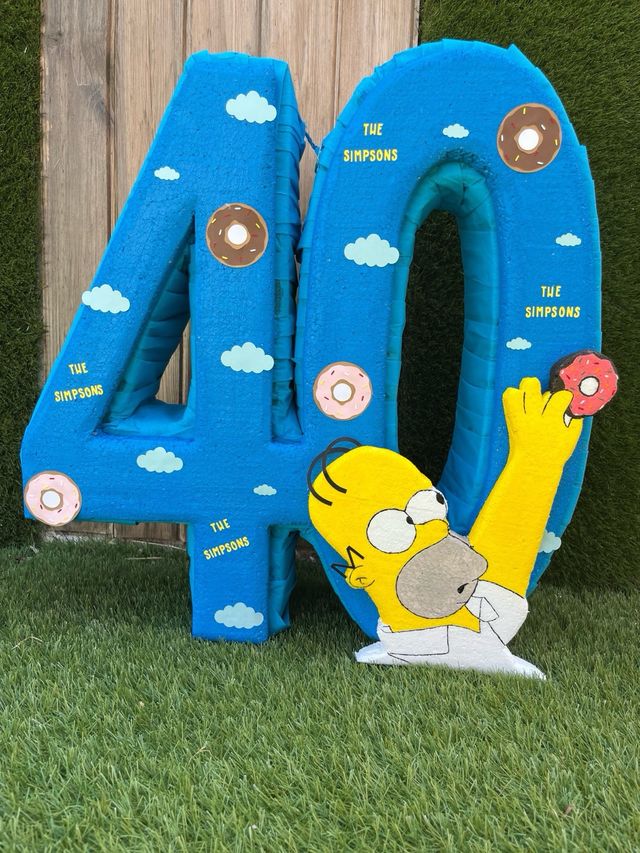 Piñata 40 tematica de THE SIMPONS