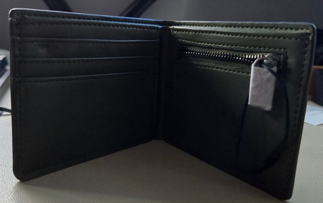 CARTERA ZARA NUEVA SIN USAR