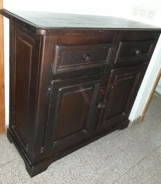 Mueble madera maciza