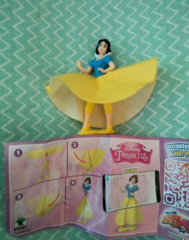 Snow White Disney sorpresa Kinder
