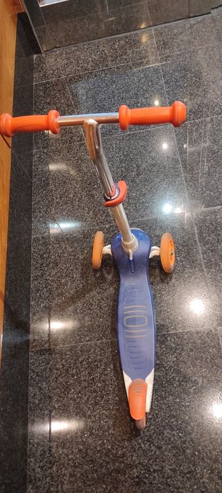 Patinete decathlon con luces 