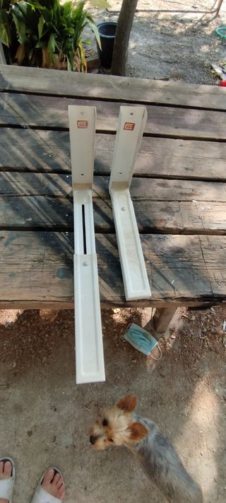 Escuadras ajustables más 15cm