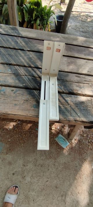 Escuadras ajustables más 15cm