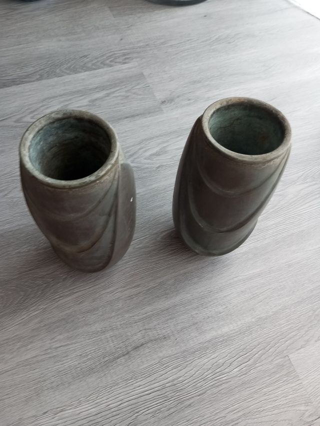 Vasi fiori cimitero CAGGIATI 