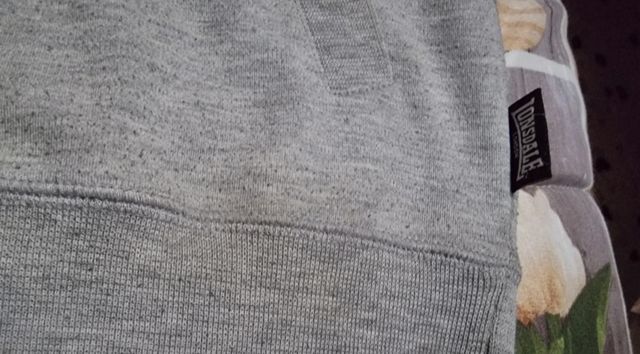 Lonsdale Smanicato con Cappuccio