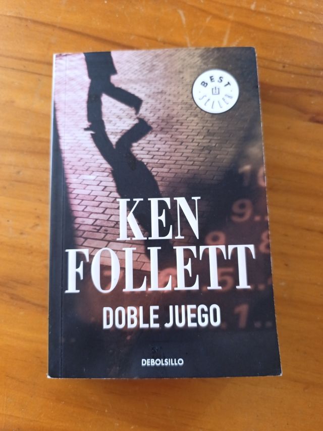 Doble juego. Ken Follett