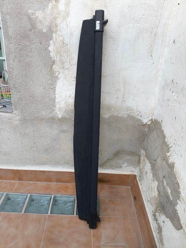 Bandeja cubre maletero