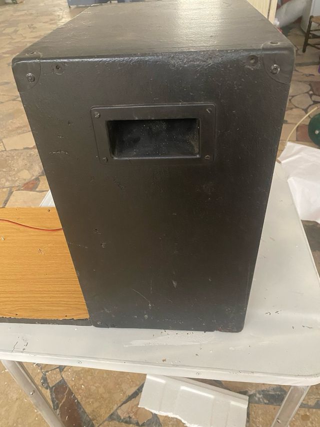 Caja altavoz