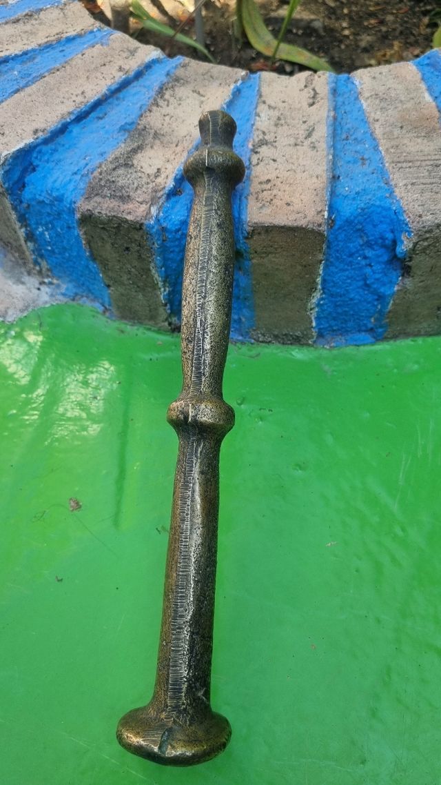 Mortero de Bronce Quijotesco
