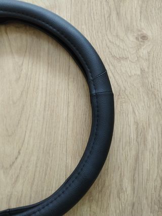 Funda cuero volante coche 