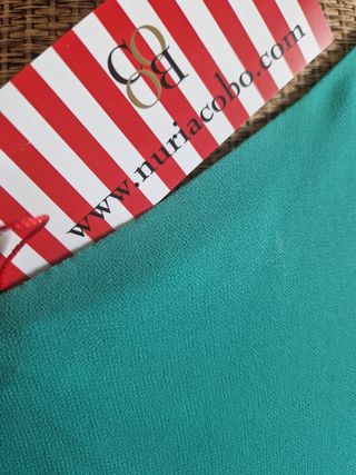 Vestido de algodón con detalles de strass