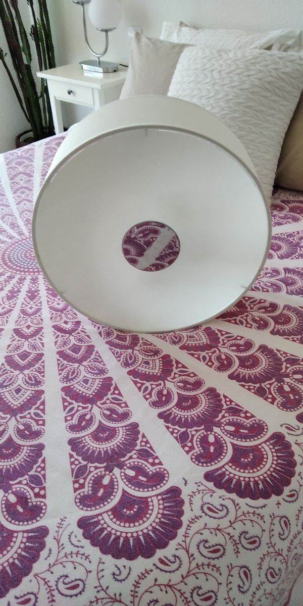 Plafón led con bombillas