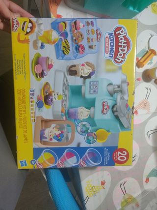 Play-doh kitchen creations