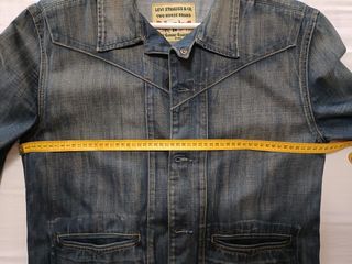 Chaqueta Levi's vintage. Talla L