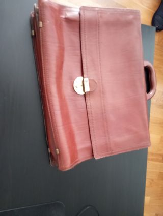 Maleta de cuero 