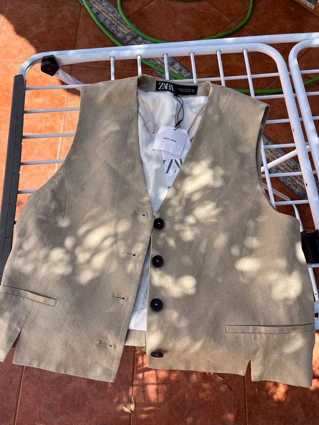 Chaleco Zara