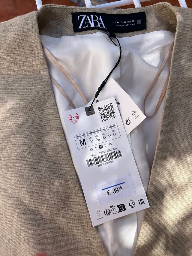 Chaleco Zara