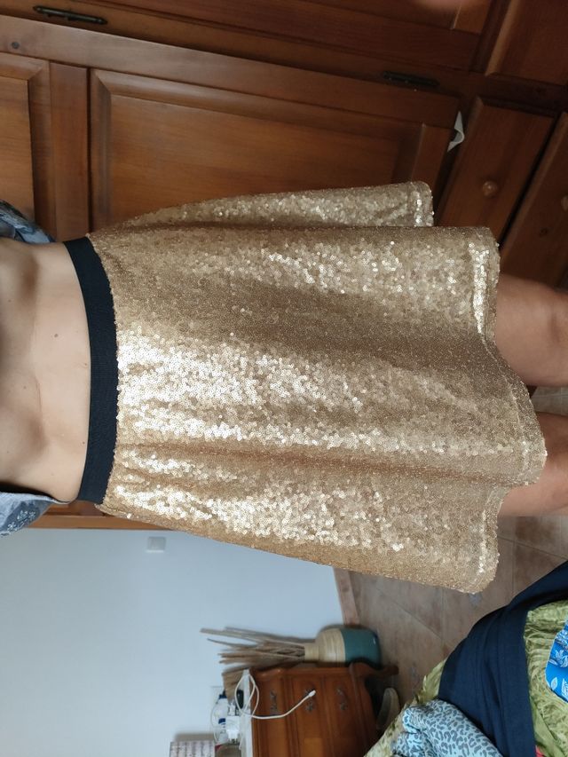 Falda lentejuelas doradas