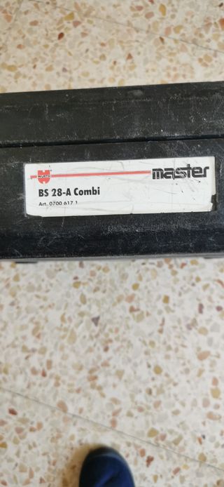 TALADRO ATORNILLADOR WURTH A BATERÍA