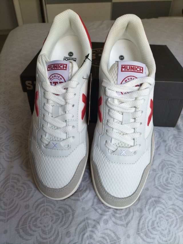 Zapatillas MUNICH talla 40 UNISEX