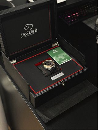 Reloj Jaguar Edición Limitada