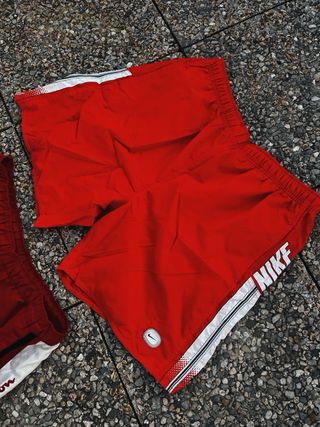 Pack bañadores Nike y Champion