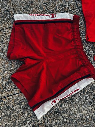 Pack bañadores Nike y Champion