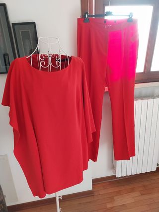 Completato elegante Marina Rinaldi