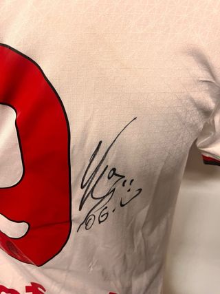 Maglia autofrafata Giroud