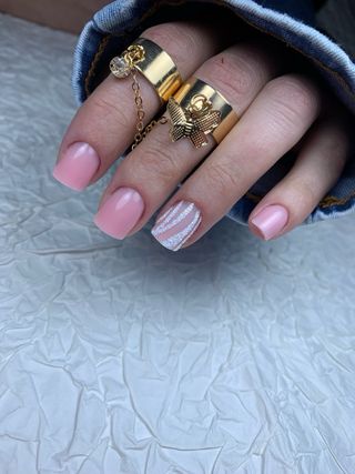 Uñas Gel y Pedicura Premium