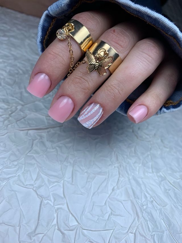 Uñas Gel y Pedicura Premium