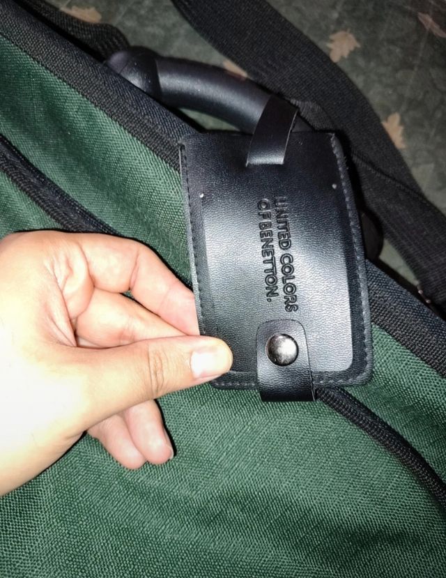 Valigia Benetton con tracolla