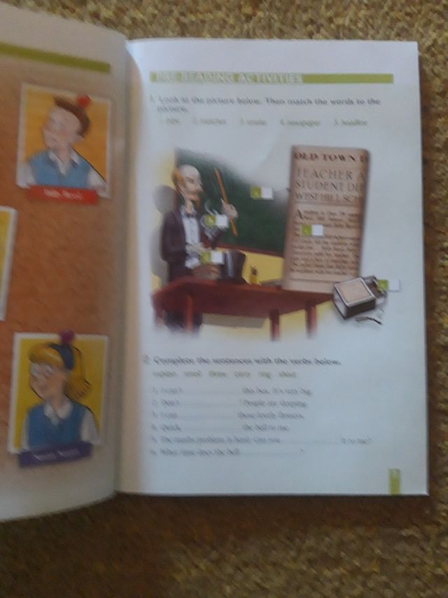 9789963485468 THE GHOST TEACHER