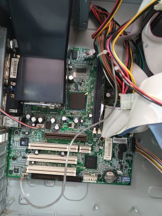 n 2, HP VECTRA VL400MT                    