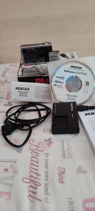 Cámara de fotos.Pentax optio 130.nuevo en su caja.