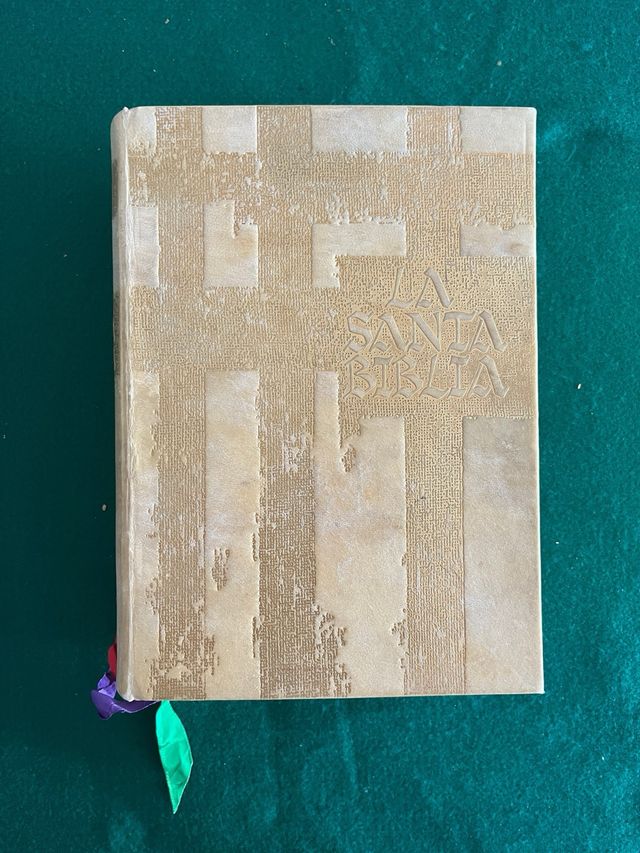 La Santa Biblia