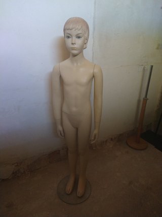 Maniquí de niño