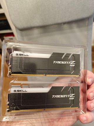 Memoria Ram GSKILL TRIDENTZ 32 GB