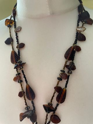 Collar chapa metal con abalorios